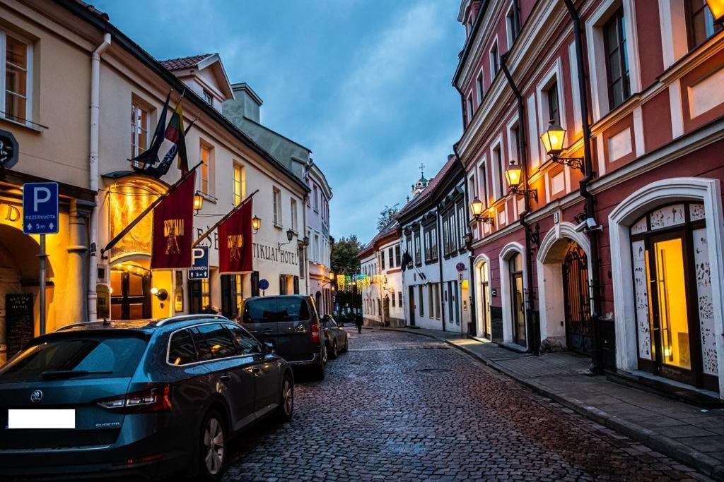 Exclusive Gaono Apartment In The Heart Of Old Town Vilnius Exterior photo